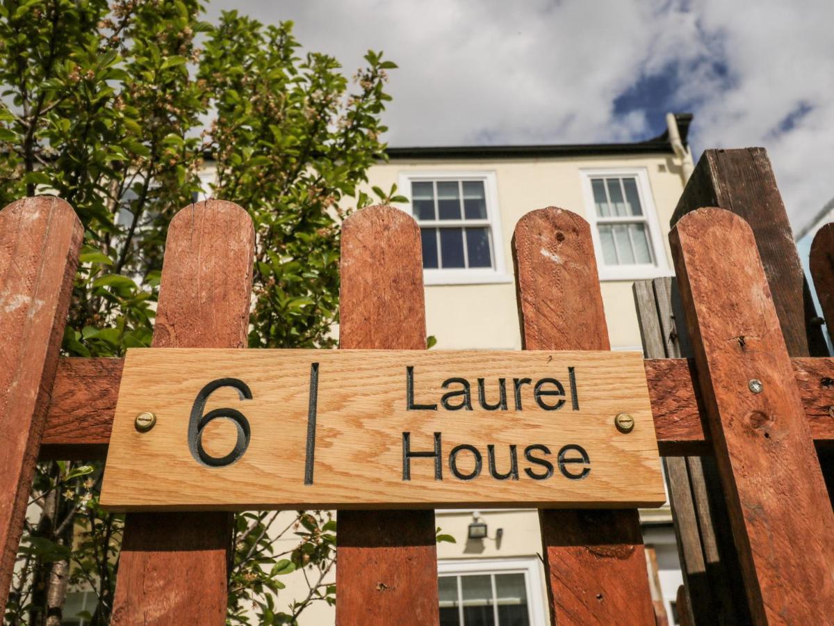 Laurel House Villa Whitby Luaran gambar