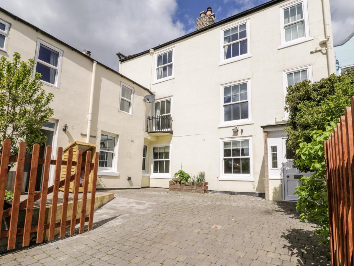 Laurel House Villa Whitby Luaran gambar