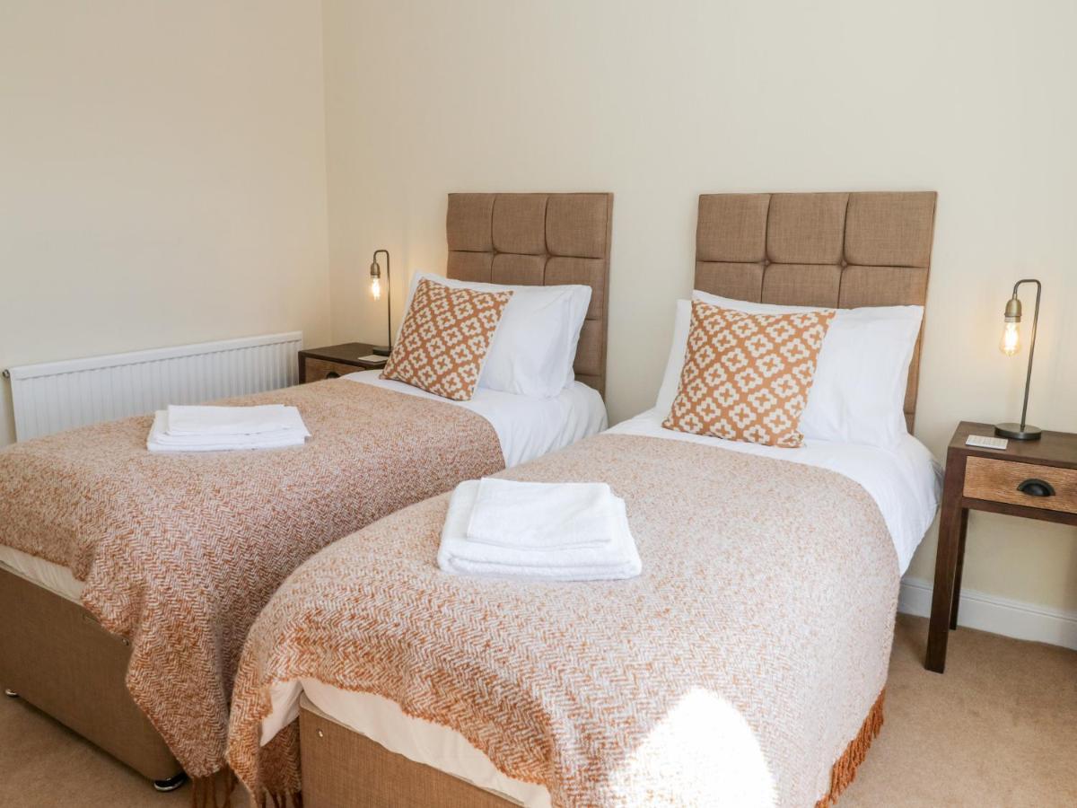 Laurel House Villa Whitby Luaran gambar