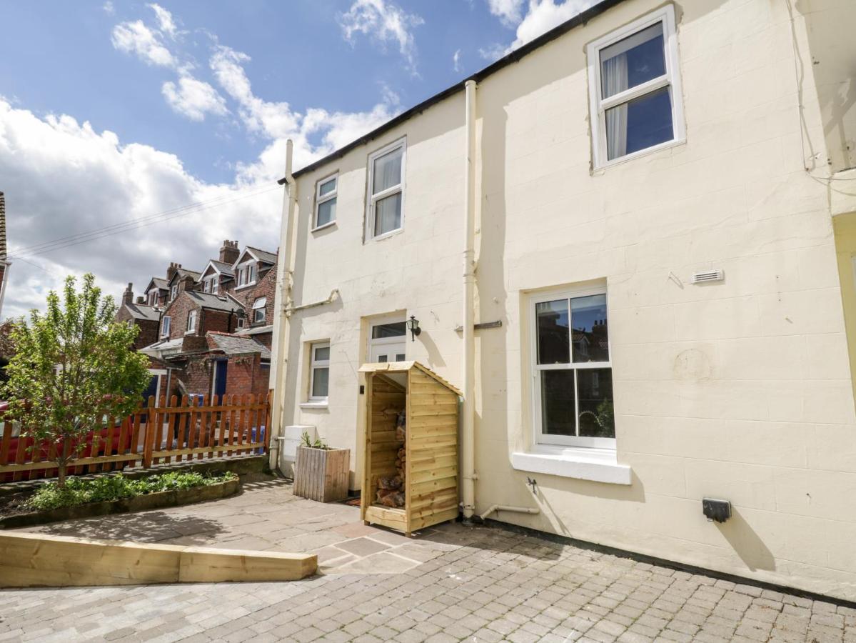 Laurel House Villa Whitby Luaran gambar