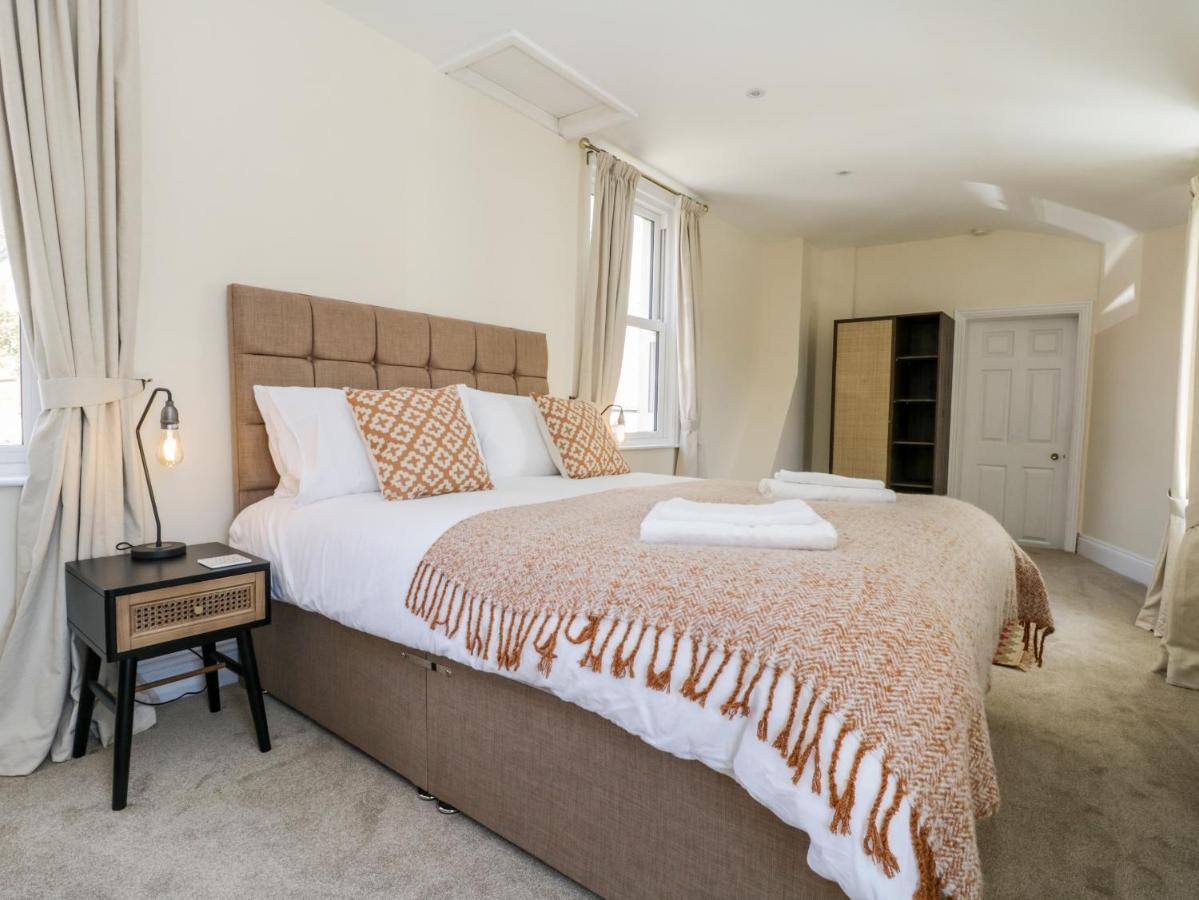 Laurel House Villa Whitby Luaran gambar